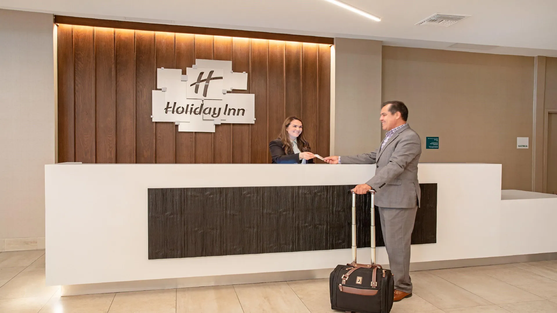 Holiday Inn Los Angeles - Lax Airport By Ihg Hotel