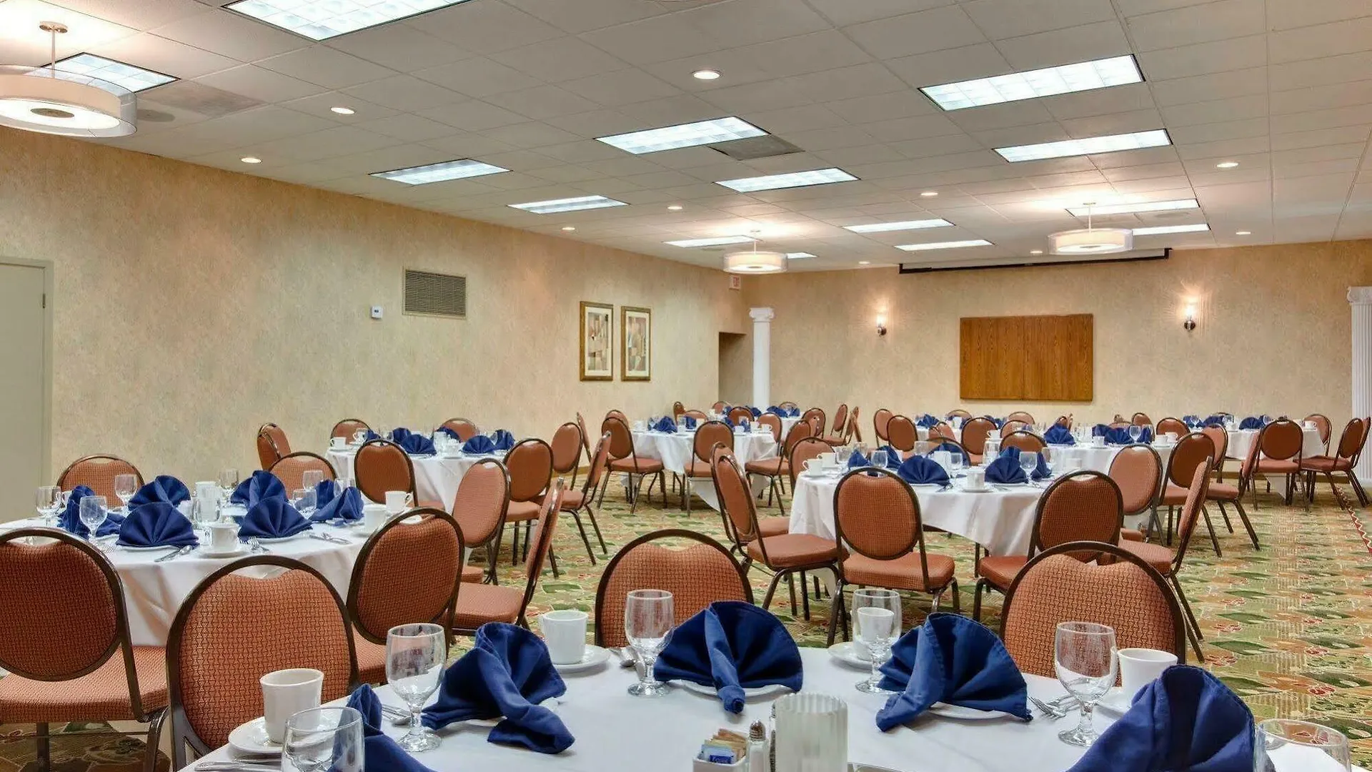 Holiday Inn Los Angeles - Lax Airport By Ihg Hotel