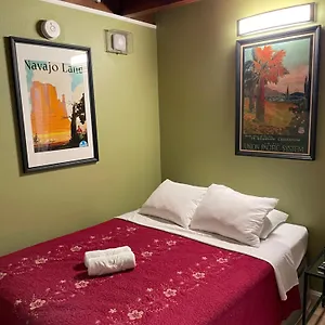 Private In La With Free Wifi And Tv With Shared Kitchen Homestay